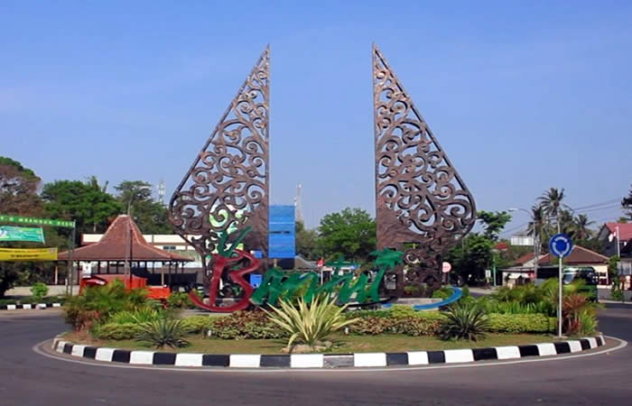 Antar Jemput Bandara Surabaya ke Bantul Yogyakarta dan Carter Mobil.