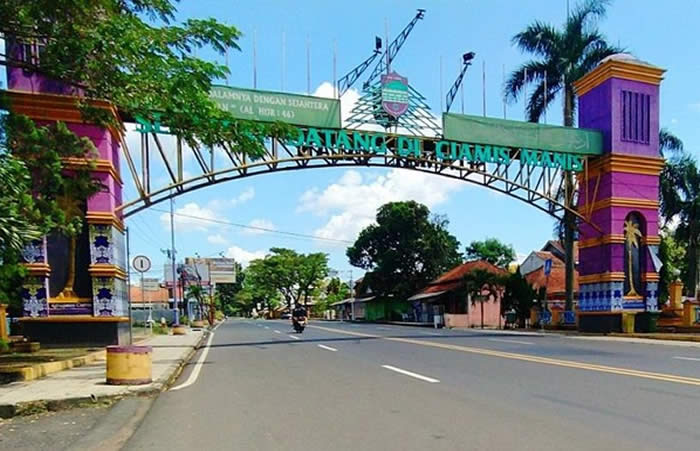 Antar Jemput Bandara Surabaya ke Ciamis Jawa Barat dan Carter Mobil.