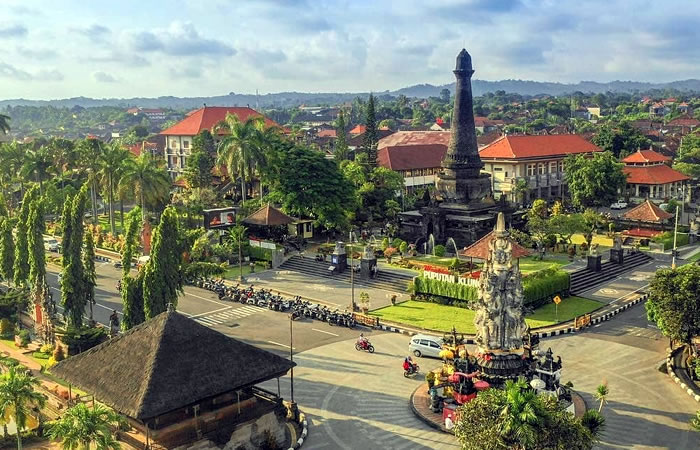 Antar Jemput Bandara Surabaya ke Klungkung Bali dan Carter Mobil.