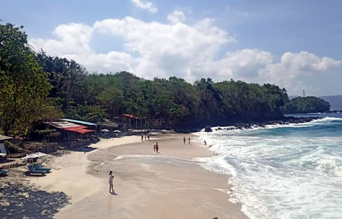 Antar Jemput Bandara Surabaya ke Manggis Bali dan Carter Mobil.