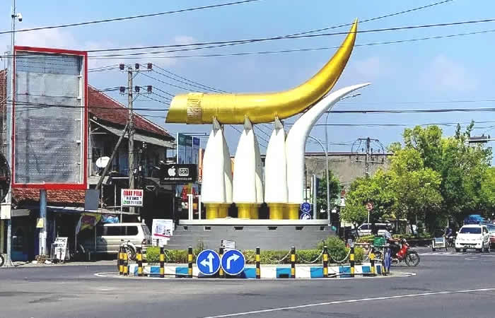 Antar Jemput Bandara Surabaya ke Ngawi Jawa Timur dan Carter Mobil.