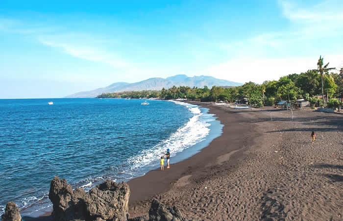 Antar Jemput Bandara Surabaya ke Tulamben Bali dan Carter Mobil.